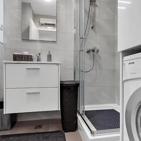 Sky Apartment *
